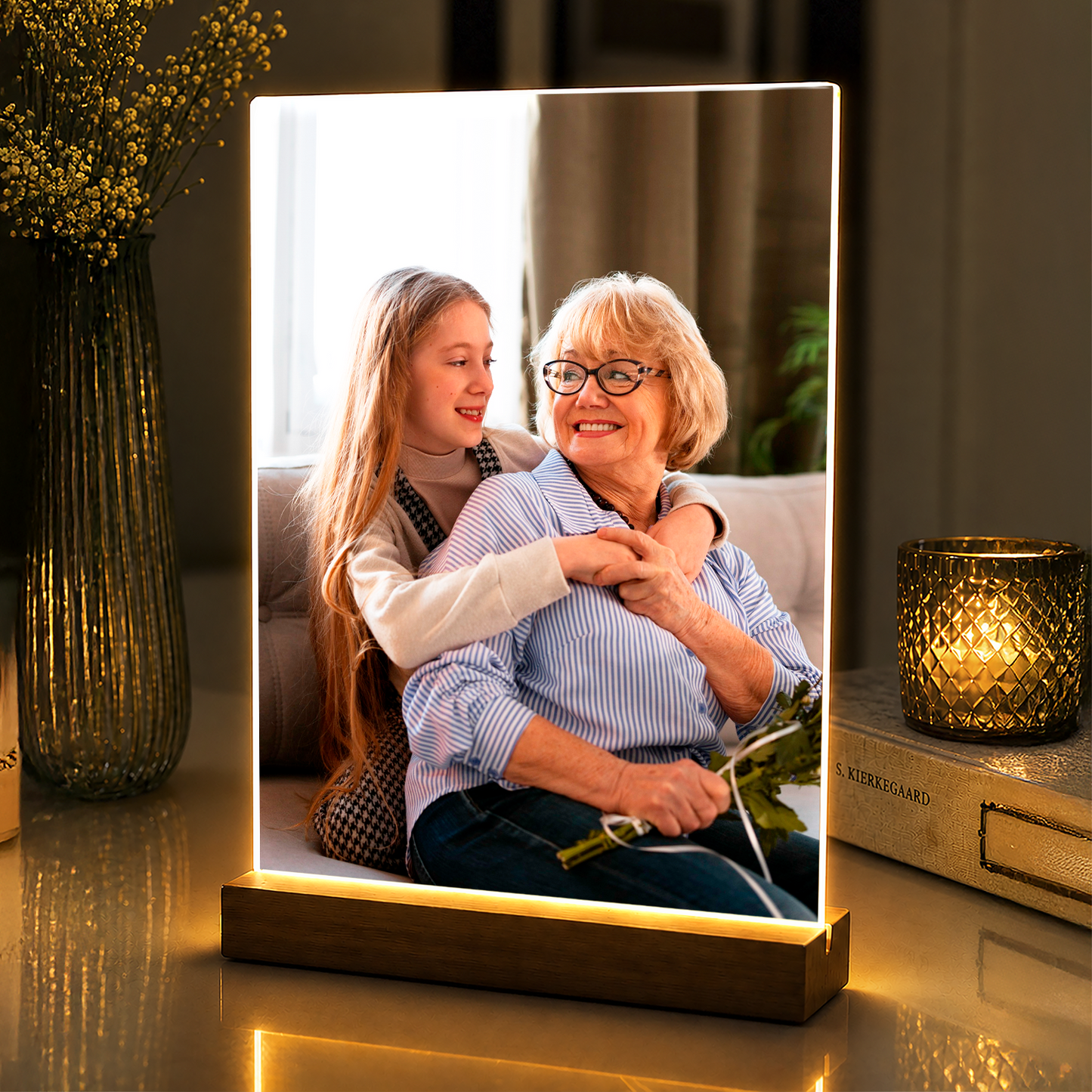 Babcia z wnuczką - personalizowany portret na szkle akrylowym dla babci