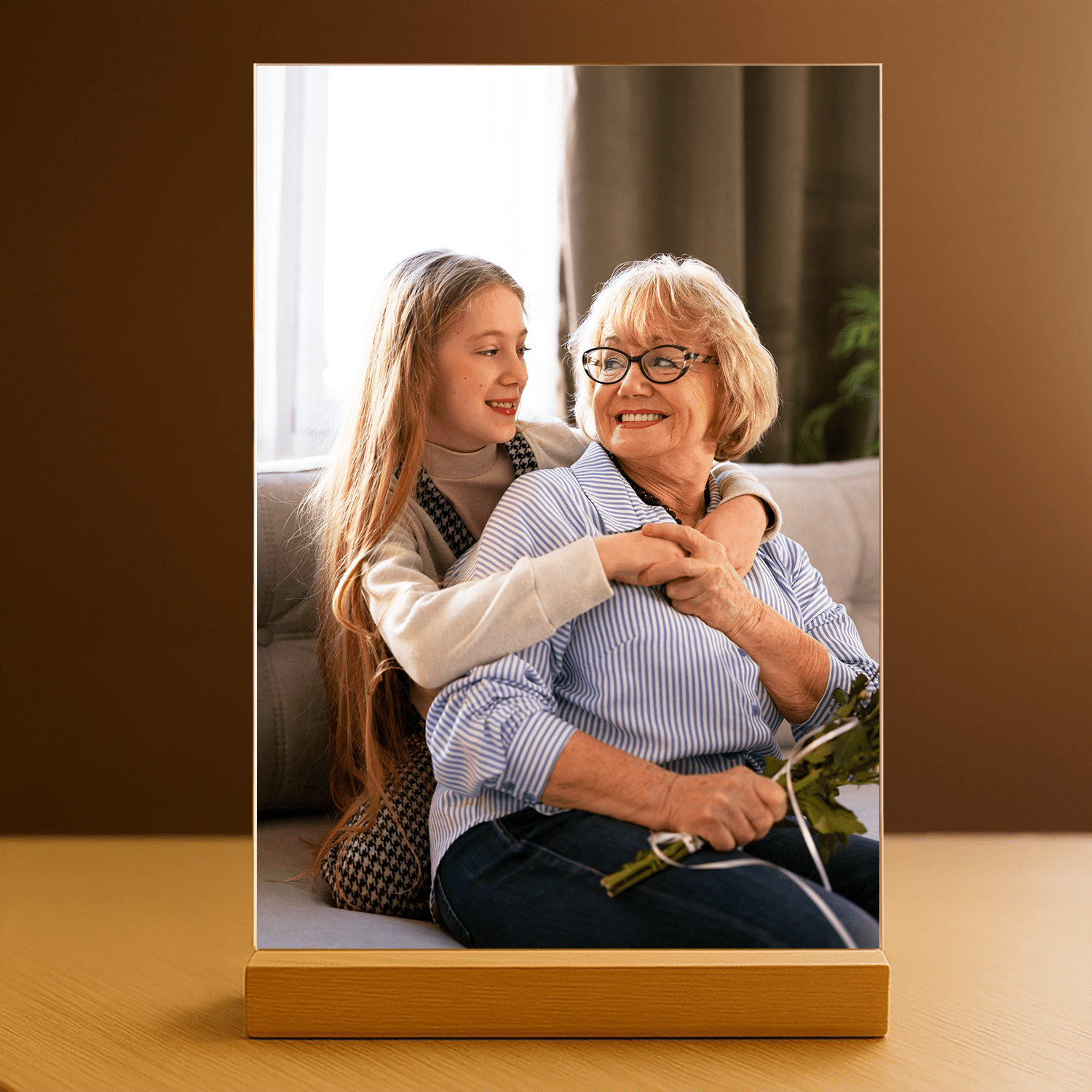 Lampka LED dla Babci – babcia z wnuczką na szkle akrylowym - StwórzPrezent.pl