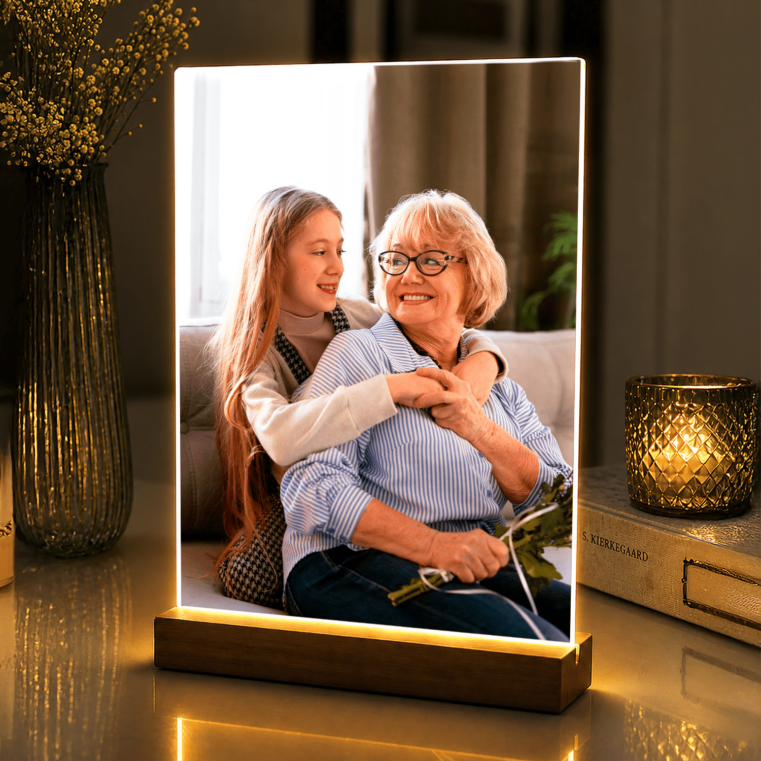 Lampka LED dla Babci – babcia z wnuczką na szkle akrylowym - StwórzPrezent.pl