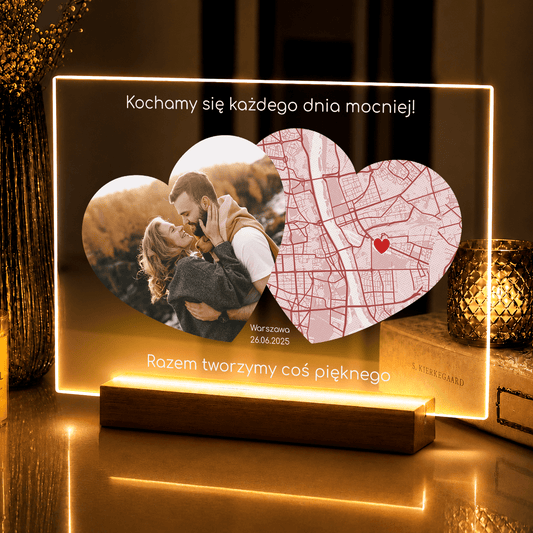 Lampka LED dla pary – zdjęcie i mapa na szkle akrylowym - StwórzPrezent.pl