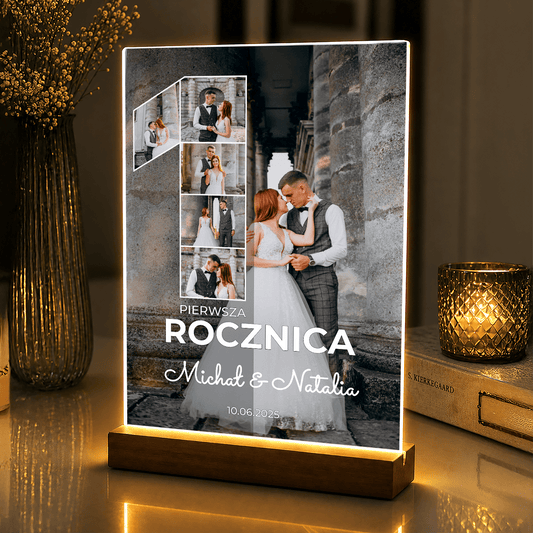 Lampka LED na pierwszą rocznicę dla pary – zdjęcia na szkle akrylowym - StwórzPrezent.pl