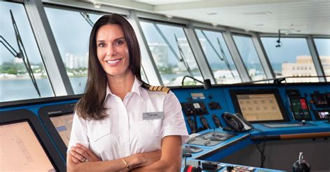 How Much Does a Cruise Ship Captain Make a Year: And Why Do They Always Look So Calm?